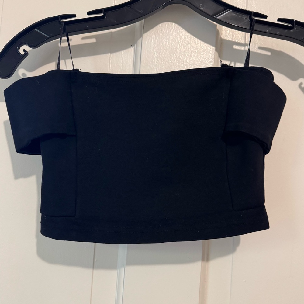 Black Off-Shoulder Cropped Top, Size: XS